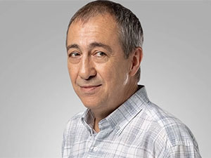 Ruhun Duymaz - Şehsuvar Aktaş - Müfit Kimdir?