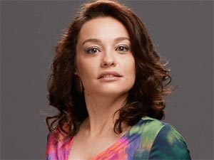 Rüya - Özge Sezince - Gülendam Büküm Ardalı Kimdir?