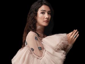 Şahin Tepesi - Aybüke Pusat - Verda Özden Kimdir?