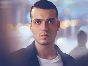 Sana Söz - Ali Önsöz - Bora Kimdir?