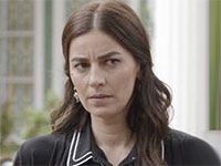 Sen Benimsin - Seda Akman - Şefika Toprak Kimdir?