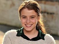 Serçe Sarayı - İlayda Alişan - Sinem Kimdir?