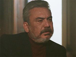 Sevda Kuşun Kanadında - Faruk Akgören - Solaklı Kimdir?