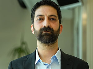 Sevdan Bir Ateş - Yiğit Yalkın - Sefa Kimdir?