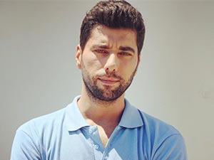 Seven Ne Yapmaz - Serhat Parıl - Mehmet Eğilmez Kimdir?