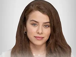 Seversin - İlayda Alişan - Asya Çelikbaş Kimdir?