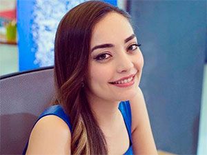 Seviyor Sevmiyor - Zeynep Tuğçe Bayat - Buket Kimdir?