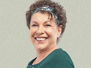 Şevkat Yerimdar - Suzan Aksoy - Marika Kimdir?