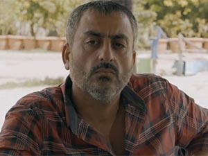 Sıfır Bir - Tümer Adakaner - Tümer Adakaner Kimdir?