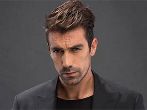 Siyah Beyaz Aşk - İbrahim Çelikkol - Ferhat Aslan Kimdir?
