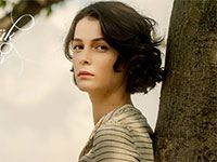 Tatlı Küçük Yalancılar - Büşra Develi - Selin Kimdir?