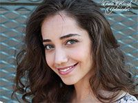 Tatlı Küçük Yalancılar - Özge Özacar - Müge Kimdir?