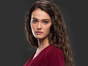 Tutsak - Gülper Özdemir - Elif Ersöz Kimdir?