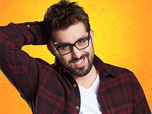 Tutunamayanlar - Doğu Demirkol - Tarık Kimdir?