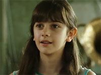 Ulan İstanbul - Nehir Çağla Yaşar - Elif Kimdir?