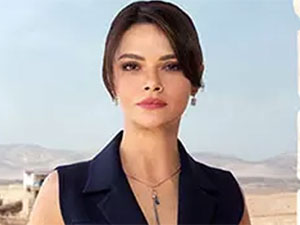 Uzak Şehir - Sinem Ünsal - Alya Albora Kimdir?