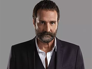 Uzak Şehrin Masalı - Timur Acar - Affan Demirkan Kimdir?