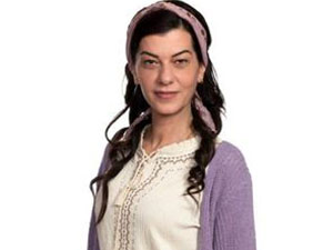 Vermem Seni Ellere - Filiz Ahmet - Peri Kimdir?
