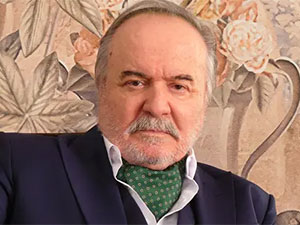 Yalı Çapkını - Çetin Tekindor - Halis Korhan Kimdir?