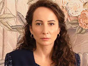 Yalı Çapkını - Sezin Bozacı - Esme Şanlı Kimdir?