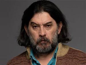 Yaralı Kuşlar - Hasan Ballıktaş - Durmuş Çelik Kimdir?