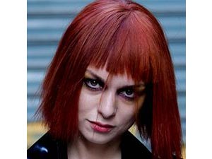 Yaşamayanlar - Nilperi Şahinkaya - Melisa Kimdir?