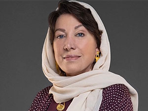 Yaz Şarkısı - Oya Başar - Emine Yıldırım Kimdir?