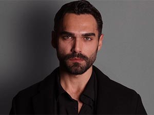 Yeraltı - Sunay Kurtuluş - Adnan Yolcu Kimdir?