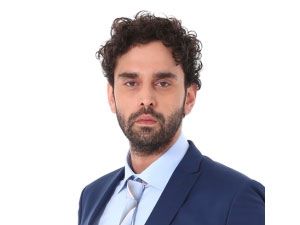 Yüksek Sosyete - Özgün Çoban - Can Koran Kimdir?