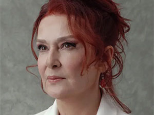 Yüz Yıllık Mucize - Laçin Ceylan - Müjde Kimdir?