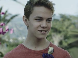 Yüzleşme - Burak Temiz - Ömer Aladağ (Küçüklüğü) Kimdir?