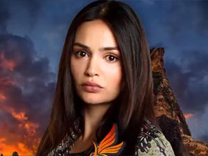 Zümrüdüanka - Sebahat Kumaş - Saniye Arsoy Kimdir?