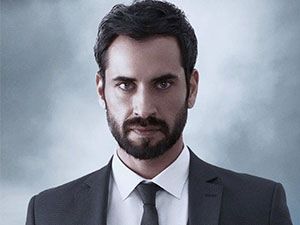 İçimdeki Fırtına - Burak Yamantürk - Fırat Ateş Hazar Kimdir?