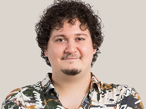 İçimizden Biri - Korhan Herduran - Hulusi Güler Kimdir?