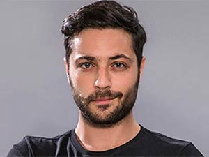 İki Yalancı - Koray Erkök - Cenk Gücenmez Kimdir?