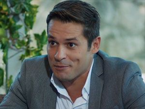 İlişki Durumu: Evli - Anıl İlter - Erkut Eryiğit Kimdir?