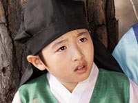 Işığın Prensesi - Lee Tae-Woo - Kang In-Woo (Çocukluğu) Kimdir?