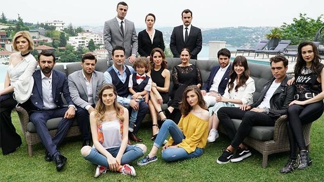 Dolunay Oyuncuları