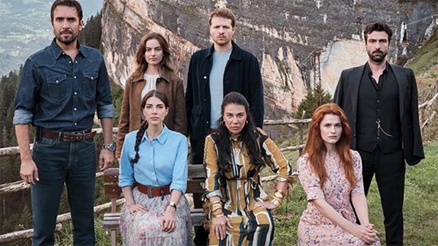 Taşacak Bu Deniz Oyuncuları